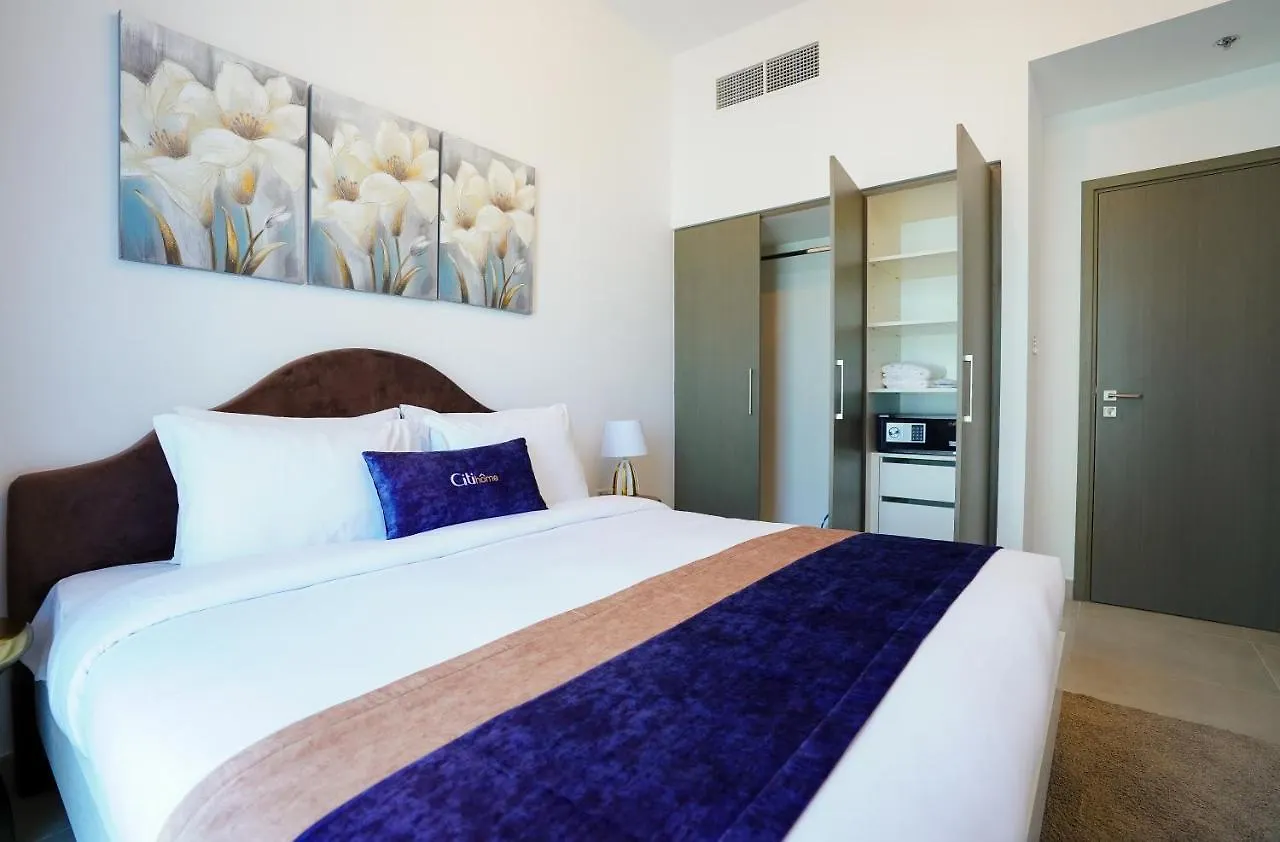 Citihome-1Br With Large Living Room In Creek Horizon Dubai Apartment
